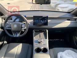 بي واي دي Qin Plus